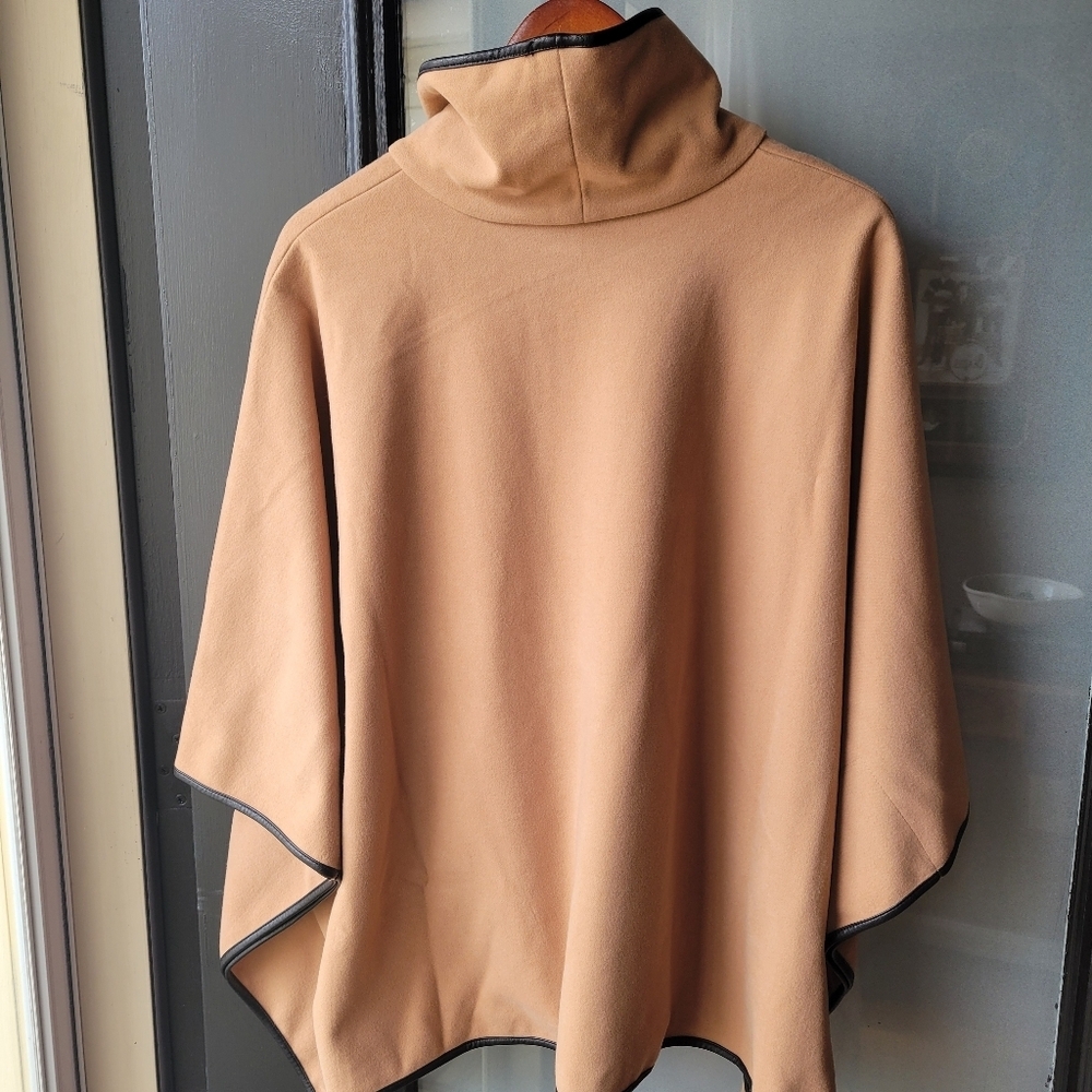 Tuckernuck Piper Poncho Camel color One Size Faux Leather Trim Funnel Neck - Picture 8 of 10